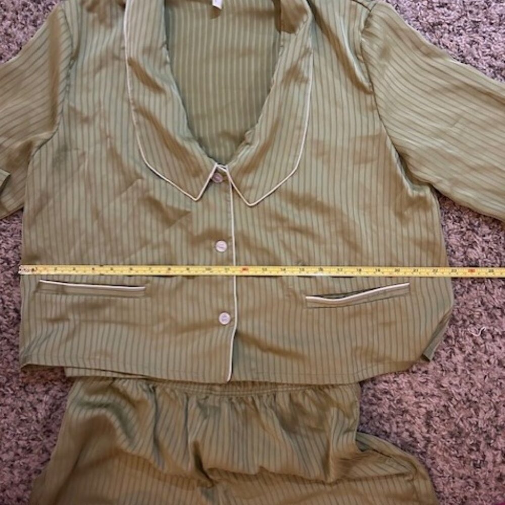 NAP Pajamas top and bottom set size M for both - Picture 3 of 10